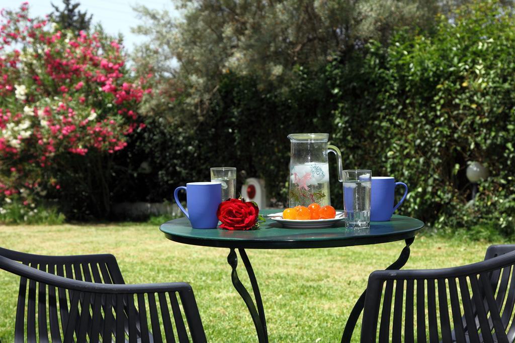 Summer House Louisa Lygia  Buitenkant foto